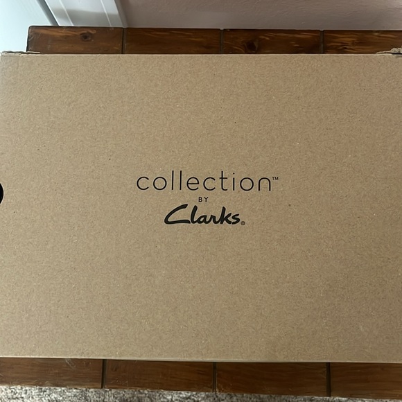 Clarks Men’s/Hommes Chukka boots new never worn - Picture 7 of 8